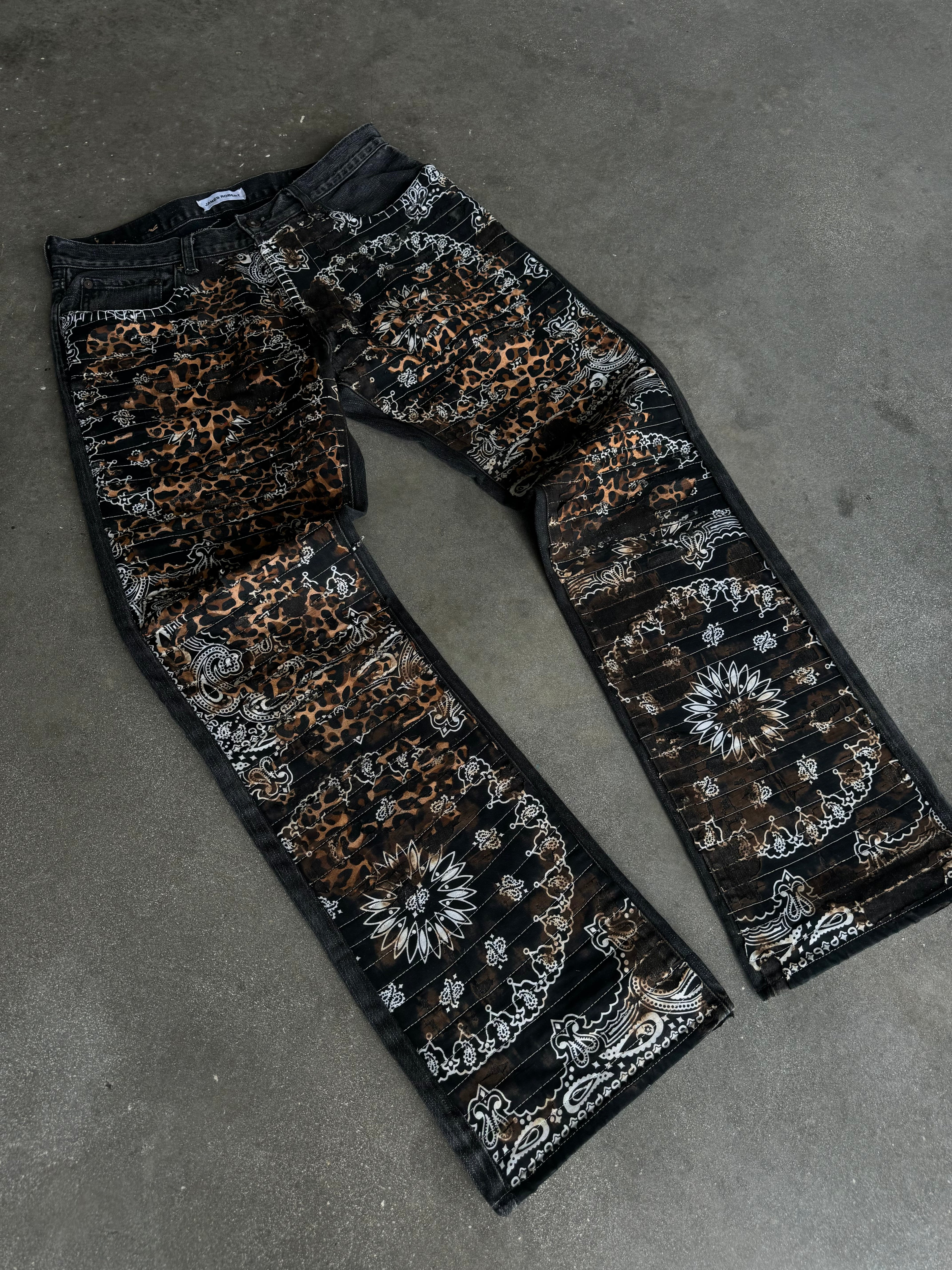1/1 Black Leopard Jeans